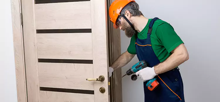Replace Internal Door Handle with Lock Gillette