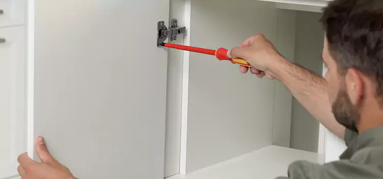 Screen Door Hinge Repair Gillette